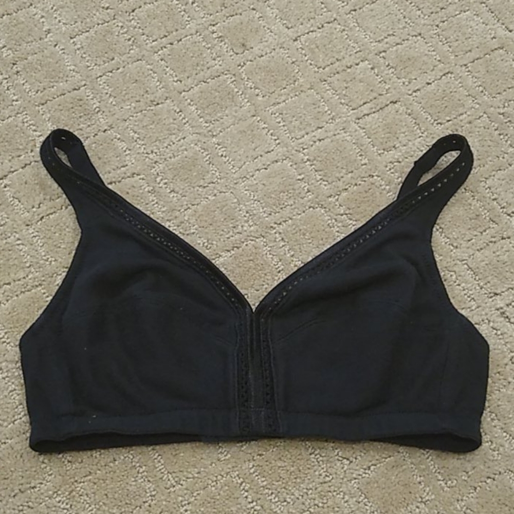 NWOT Women's Bra size 36B Bestform
